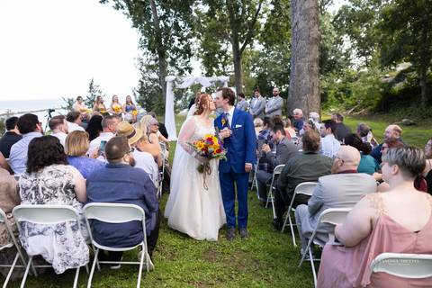 Pavilion at Rocky Neck State Park • Niantic • CT
wedding pictures at Pavilion at Rocky Neck
Beach wedding venue in CT
beach wedding pictures
wedding photographer
best wedding photographer in CT
Vanessa Trettel Photography
wedding dress
CT wedding photo'