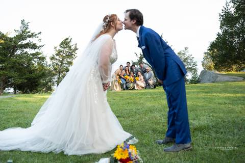 Pavilion at Rocky Neck State Park • Niantic • CT
wedding pictures at Pavilion at Rocky Neck
Beach wedding venue in CT
beach wedding pictures
wedding photographer
best wedding photographer in CT
Vanessa Trettel Photography
wedding dress
CT wedding photo'