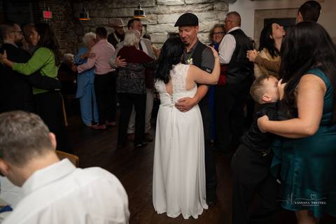 Wedding Photography
Litchfield wedding picture
Wedding Venue Litchfield CT
Rustic Elegance wedding
Best Connecticut Photographer
Picturesque Connecticut wedding
Vanessa Trettel photography
wedding photos
Market Place Tavern Litchfield CT'