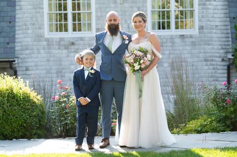 Wedding Photography
The Whittemoore at Vyne Middlebury • CT
Wedding Venue The Whittemoore at Vyne
Rustic Elegance wedding
Best Connecticut Photographer
Wedding Photographer
sunflower wedding pictures
Vanessa Trettel photography
photographer in Middlebury '