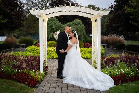 Farmington Polo Club CT
Wedding photographer CT
Connecticut wedding photography
Professional wedding photographer
Affordable wedding photography CT
Top-rated wedding photographers
Engagement and wedding photography CT
Destination wedding photographer'