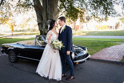 Best Wedding photographer CT
Ss. Isidore and Maria St. Paul Church
Glastonbury, CT wedding
Bridal party photography
Navy blue bridesmaid dresses
Glastonbury Hills Country Club celebration
Bridesmaids pictures 
Church photos
Vanessa Trettel Photography'