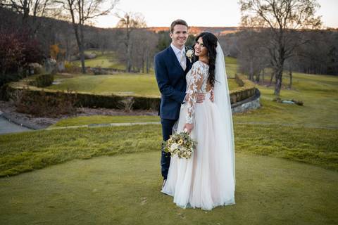 Best Wedding photographer CT
Ss. Isidore and Maria St. Paul Church
Glastonbury, CT wedding
Bridal party photography
Navy blue bridesmaid dresses
Glastonbury Hills Country Club celebration
Bridesmaids pictures 
Church photos
Vanessa Trettel Photography'