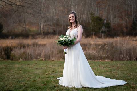 Wedding photo at The Hounds, Stonington CT, groom and bride first look picture, the bride put her hand at his shoulder, the photographer was by Vanessa Trettel.
Professional wedding photographer
CT wedding Venue
engagement photographer'
