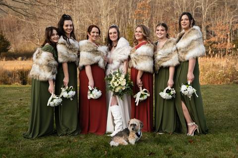 Wedding photo at The Hounds, Stonington CT, bride picture with the bouquet and the bridesmaid all together and the little dog, the photographer was by Vanessa Trettel.
Professional wedding photographer
CT wedding Venue
engagement photographer'