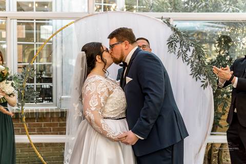 Best Wedding photographer CT
Avon Old Farms Hotel
Avon CT wedding
Bridal party photography
Green bridesmaid dresses
Bridesmaids pictures
Groom photos
Wedding photos ideas
Vanessa Trettel Photography'