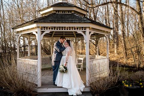 Best Wedding photographer CT
Avon Old Farms Hotel
Avon CT wedding
Bridal party photography
Green bridesmaid dresses
Bridesmaids pictures
Groom photos
Wedding photos ideas
Vanessa Trettel Photography'