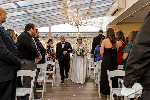 Best Wedding photographer CT
Avon Old Farms Hotel
Avon CT wedding
Bridal party photography
Green bridesmaid dresses
Bridesmaids pictures
Groom photos
Wedding photos ideas
Vanessa Trettel Photography'