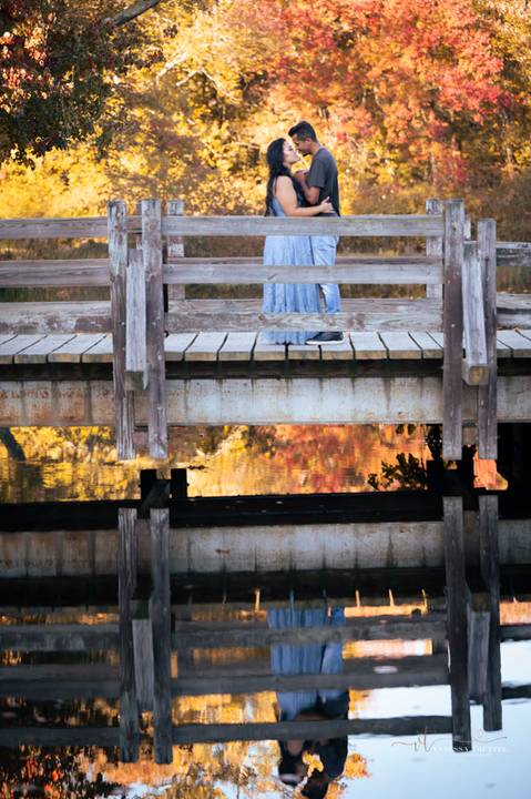 Against a backdrop of vibrant foliage, Bruna & Rogerio's laughter fills the air, capturing the essence of their joyful engagement amidst nature's splendor.
Best wedding Photographer in CT
Vanessa Trettel photography
Engagement photography at Southburry CT'