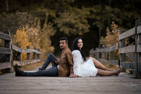 With the sun casting a warm embrace, Bruna & Rogerio stroll hand in hand through the autumn foliage, their love painting a picture of pure bliss.
Best wedding Photographer in CT
Vanessa Trettel photography
Engagement photography at Southford Fall CT'