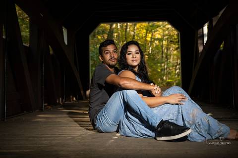 In a serene moment by the lakeside, Bruna & Rogerio share a gaze filled with love, their connection deepening amidst the tranquility of Southford Fall.
Best wedding Photographer in CT
Vanessa Trettel photography
Engagement photography at Southford Fall CT'