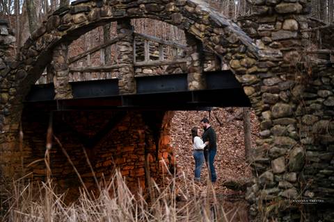 In a fairytale setting at Gillette Castle State Park, CT, Greg and Hunter dance gently, enveloped by the magic of autumn and the love that binds them.
Best wedding Photographer in CT
Vanessa Trettel photography
Engagement photography at Gillette Castle St'