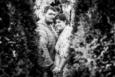 Wedding photographer CT, engagement session Wickham Park, Manchester CT, autumn engagement photos, outdoor engagement photography, dog-friendly engagement session, romantic engagement shoot, candid engagement photography, Vanessa Trettel photography'