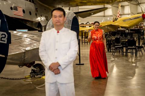 Capture your love story against CT's scenic backdrop. Stunning wedding photography awaits! Book your dream shoot now.
New England Air Museum in Windsor Locks CT, Red wedding Dress, Chinese wedding, Best wedding Photographer in CT'