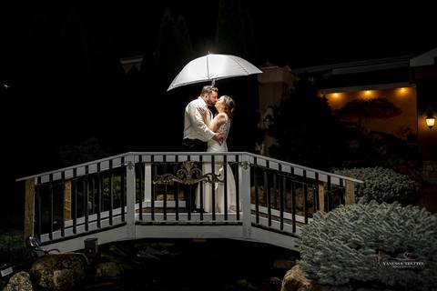 In a burst of joy, Sarah & Seth embrace, their happiness palpable as they celebrate their love in the picturesque setting of Bolton, CT.
Best wedding Photographer in CT
Vanessa Trettel photography
Georgina's Weddings & Banquets
Wedding photos ideas'