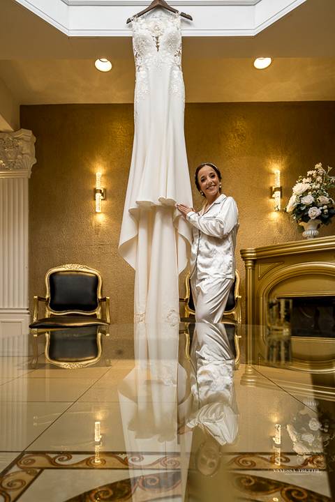 With the soft hues of spring as their backdrop, Sarah & Seth's love shines brightly, illuminating the enchanting ambiance of Georgina's Weddings & Banquets.
Best wedding Photographer in CT
Vanessa Trettel photography
Hartford Wedding photographer
Wedding '