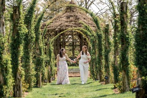 Amidst blooming tulips, Katie & Michaela's family gathers for a heartfelt celebration, their love radiating in each candid moment, beautifully preserved by the lens.
Gay Wedding
Lesbian wedding pictures
gay wedding photographer
Vanessa Trettel Photography'