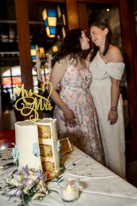 Katie & Michaela's wedding, a serene affair amidst West Hartford's Elizabeth Park, emanates love and joy, each photo capturing the essence of their heartfelt union.
Gay Wedding
Lesbian wedding pictures
gay wedding photographer
Vanessa Trettel Photography'