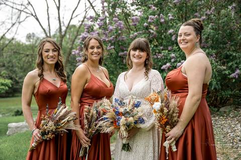 Best Wedding photographer CT
Salem Herb Farm
Rustic Wedding ideas
Salem CT wedding
Bridal party photography
Red bridesmaid dresses
Bridesmaids pictures
Groom photos
Wedding photos ideas
Vanessa Trettel Photography'