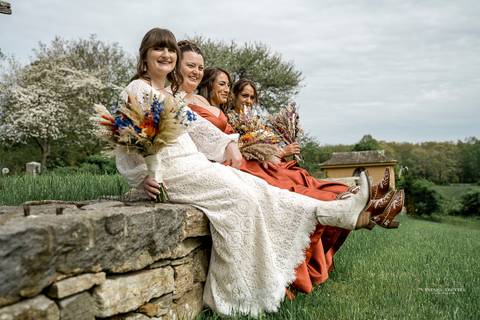 Best Wedding photographer CT
Salem Herb Farm
Rustic Wedding ideas
Salem CT wedding
Bridal party photography
Red bridesmaid dresses
Bridesmaids pictures
Groom photos
Wedding photos ideas
Vanessa Trettel Photography'