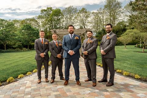 Best Wedding photographer CT
Salem Herb Farm
Rustic Wedding ideas
Salem CT wedding
Bridal party photography
Red bridesmaid dresses
Bridesmaids pictures
Groom photos
Wedding photos ideas
Vanessa Trettel Photography'