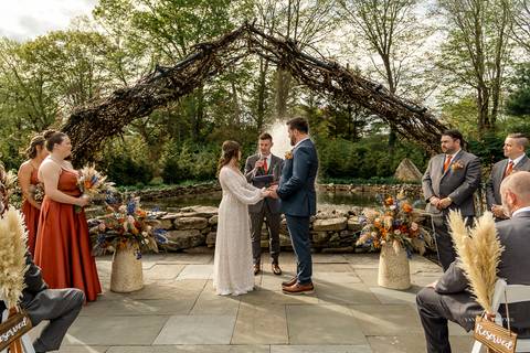 Best Wedding photographer CT
Salem Herb Farm
Rustic Wedding ideas
Salem CT wedding
Bridal party photography
Red bridesmaid dresses
Bridesmaids pictures
Groom photos
Wedding photos ideas
Vanessa Trettel Photography'