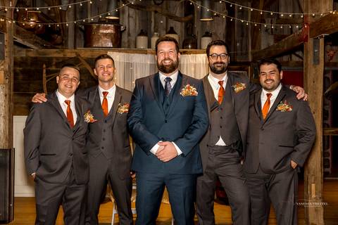 Best Wedding photographer CT
Salem Herb Farm
Rustic Wedding ideas
Salem CT wedding
Bridal party photography
Red bridesmaid dresses
Bridesmaids pictures
Groom photos
Wedding photos ideas
Vanessa Trettel Photography'