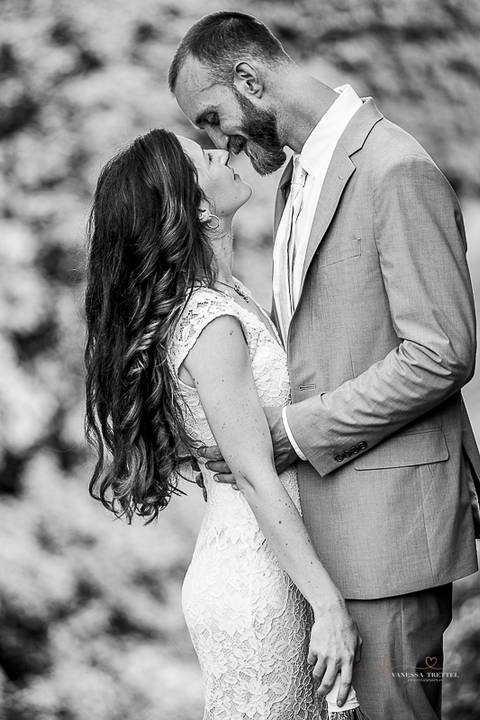 The couple shares a quiet moment in a wildflower field after the ceremony. Natural and emotional wedding photography in Connecticut.
Vanessa Trettel best wedding photographer in CT
wedding photos Mystic CT'