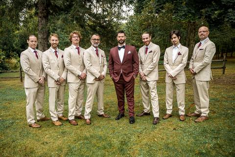 Sean and his groomsmen posing together under the trees at a lakeside wedding venue in Connecticut.
Vanessa Trettel Photography
Wedding photo at Pavillion on Crystal Lake | Middletown - CT'