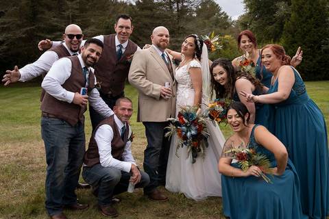 Candid moment of Krystal laughing with her bridesmaids before the ceremony at this charming Connecticut farm wedding venue.
Vanessa Trettel Photography'