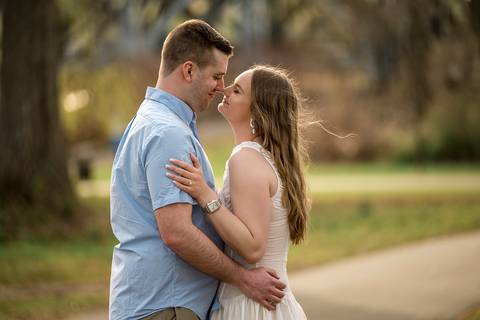 Ashley & Andrew’s romantic spring engagement session in a blooming Connecticut park. Perfect light, genuine smiles, and endless love.
Vanessa Trettel photography
Best Wedding Photographer in CT e NYC
Engagement photos ideas
'