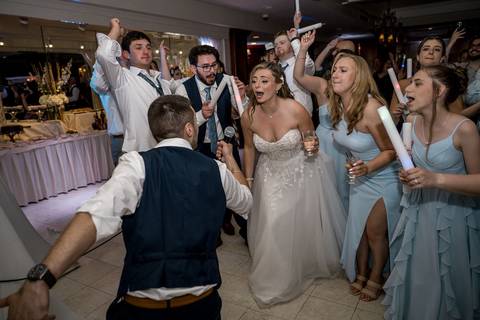 Katelyn and Casey share a kiss under the moonlight — the perfect ending to a perfect day.'