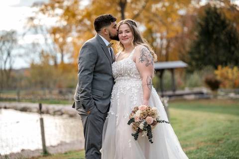 Timeless artistic wedding photography at Nuzzo’s Farm by Vanessa Trettel, CT Wedding Photographer serving NY'