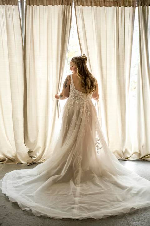Emotional bridal portrait in the bridal suite at Nuzzo’s Farm in Branford CT by Vanessa Trettel, CT Wedding Photographer serving NY'