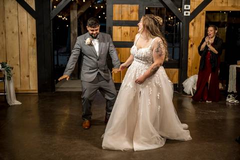 Bride and groom dancing their first dance at Nuzzo’s Farm reception by Vanessa Trettel, CT Wedding Photographer serving NY'