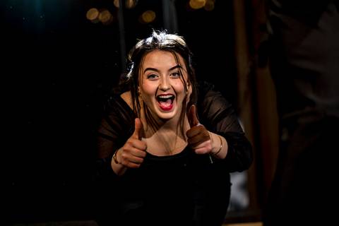 High-energy dance floor moments at Nuzzo’s Farm wedding by Vanessa Trettel, CT Wedding Photographer serving NY'