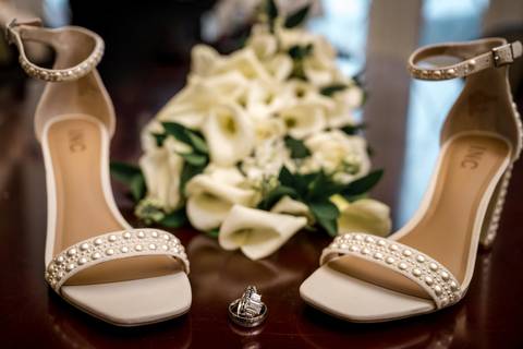 Elegant bridal bouquet and diamond wedding ring details at Whitby Castle, luxury wedding detail photography in Rye NY by Vanessa Trettel Photography.'