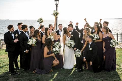 Fun group shot of the wedding party by the ocean.
Vanessa Trettel Photography
Wedding photo at Anthony's Ocean View | New Haven CT '