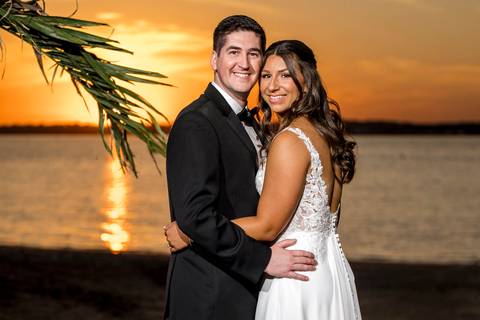 Breathtaking sunset moment for the newlyweds on the sand.
Vanessa Trettel Photography
Wedding photo at Anthony's Ocean View | New Haven CT '