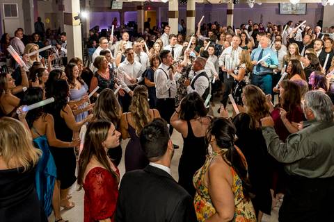 The couple leading the party on the dance floor.
Vanessa Trettel Photography
Wedding photo at Anthony's Ocean View | New Haven CT '