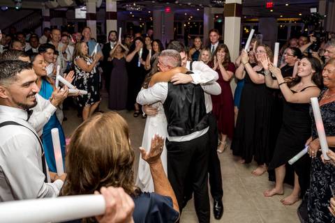 The dance floor is on fire at this New Haven celebration.
Vanessa Trettel Photography
Wedding photo at Anthony's Ocean View | New Haven CT '