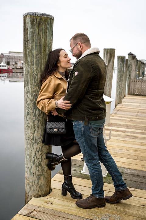 Romantic embrace by the water’s edge at the Mystic marine front in the winter mist.
Vanessa Trettel Photography
engagement photo at Mystic CT'