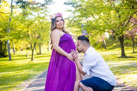 Maternity photoshoot couple purple drees park  new jersey NYC'