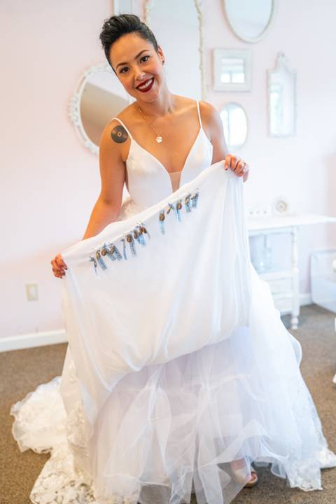 Photo bride get ready 
Wedding photographer in CT
Wedding photographer in NYC
bride before wedding
Vanessa Trettel Photography'