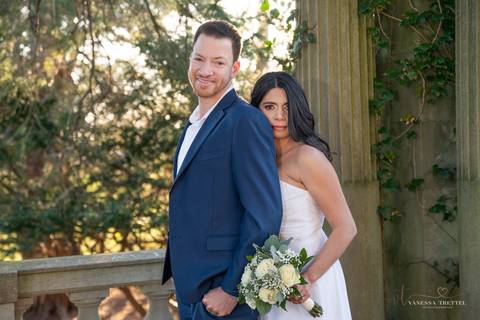 wedding photos
trash the dress photography
couple photographer CT
Eolia Mansion Harkness State Park
Vanessa Trettel Photography'
