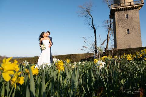 wedding photos
trash the dress photography
couple photographer CT
Eolia Mansion Harkness State Park
Vanessa Trettel Photography'