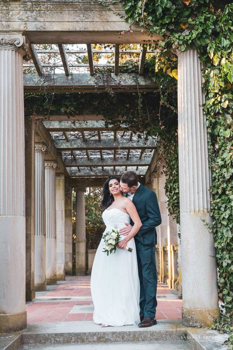 wedding photos
trash the dress photography
couple photographer CT
Eolia Mansion Harkness State Park
Vanessa Trettel Photography'