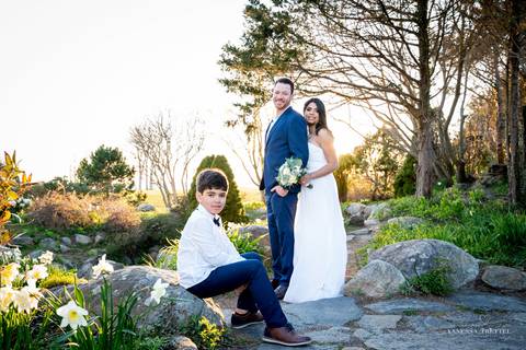 wedding photos
trash the dress photography
couple photographer CT
Eolia Mansion Harkness State Park
Vanessa Trettel Photography'