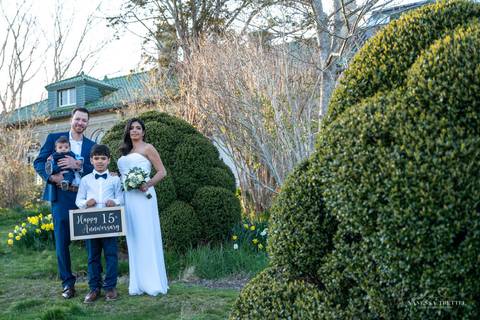 wedding photos
trash the dress photography
couple photographer CT
Eolia Mansion Harkness State Park
Vanessa Trettel Photography'