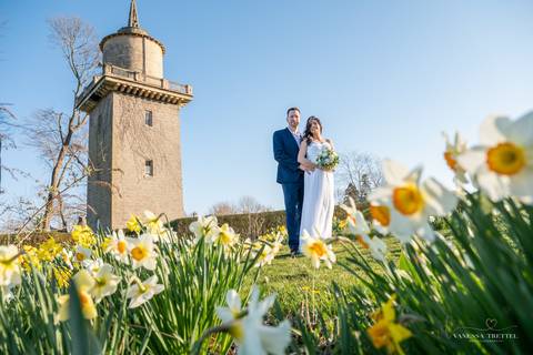 wedding photos
trash the dress photography
couple photographer CT
Eolia Mansion Harkness State Park
Vanessa Trettel Photography'